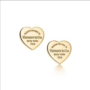 - Heart Tag earrings